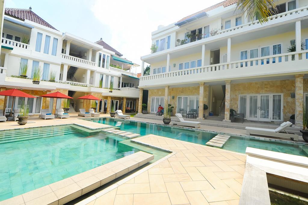 Bali Court Hotel & Apartment Legian Exterior foto